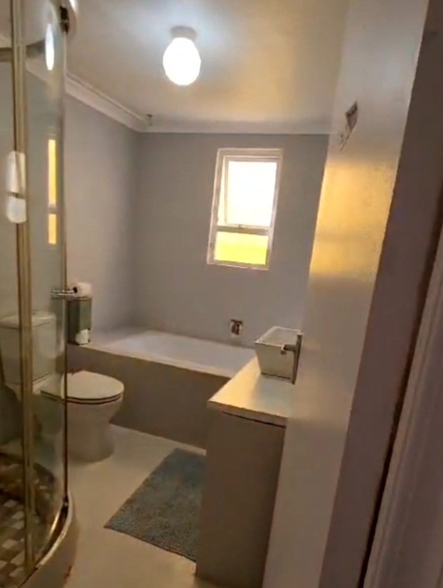 To Let 2 Bedroom Property for Rent in Mossel Bay Central Western Cape